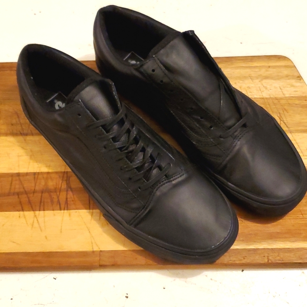 Vans Old Skool MTE Leather Waterproof Size 13